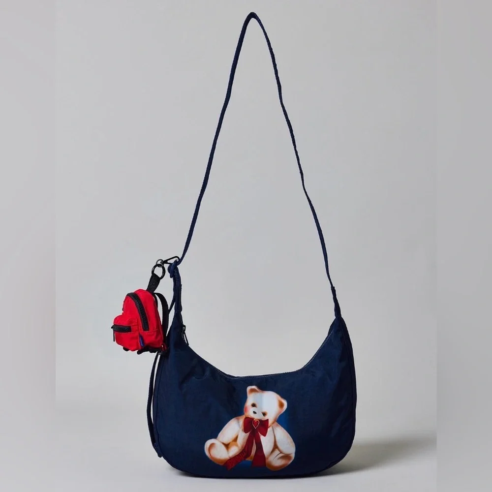 New! BAGGU medium crescent with a teddy bear graphic / new with tags! - Picture 7 of 16